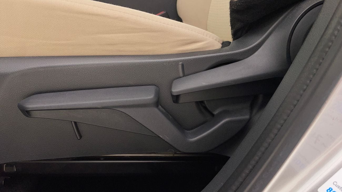 تويوتا يارس E 1.5 | بدون دفعة مقدمة | اختبار القيادة في المنزل