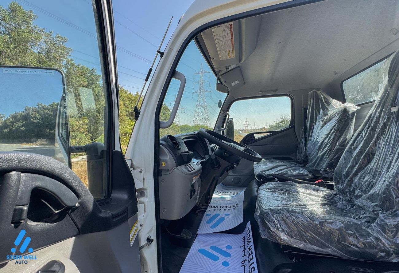 Mitsubishi Fuso Canter Euro 5 | 3.0L Diesel Truck | Long Chassis 5042mm | RWD | White | GCC Specs