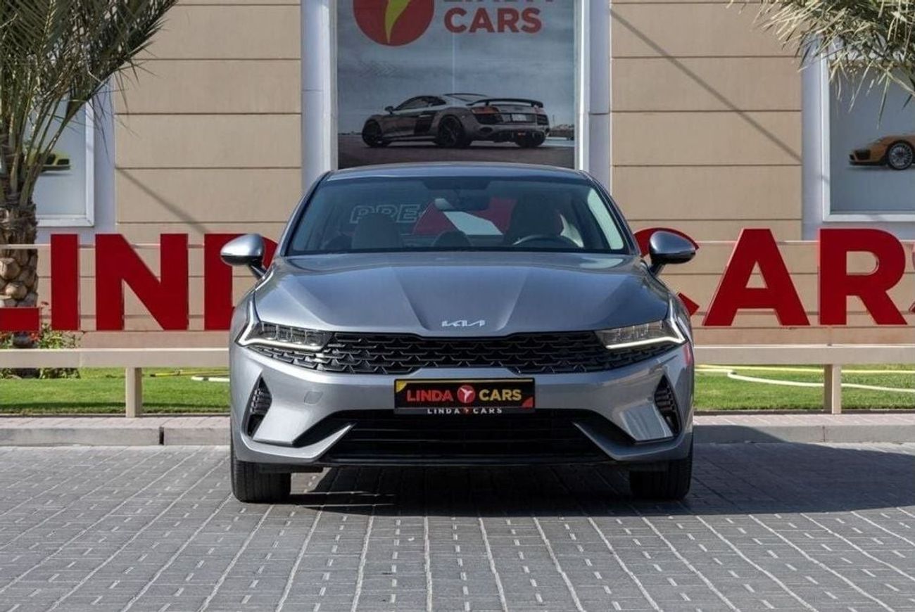 Kia K5 2.0L LX Kia K5 2023 GCC under Agency Warranty with Flexible Down-Payment.