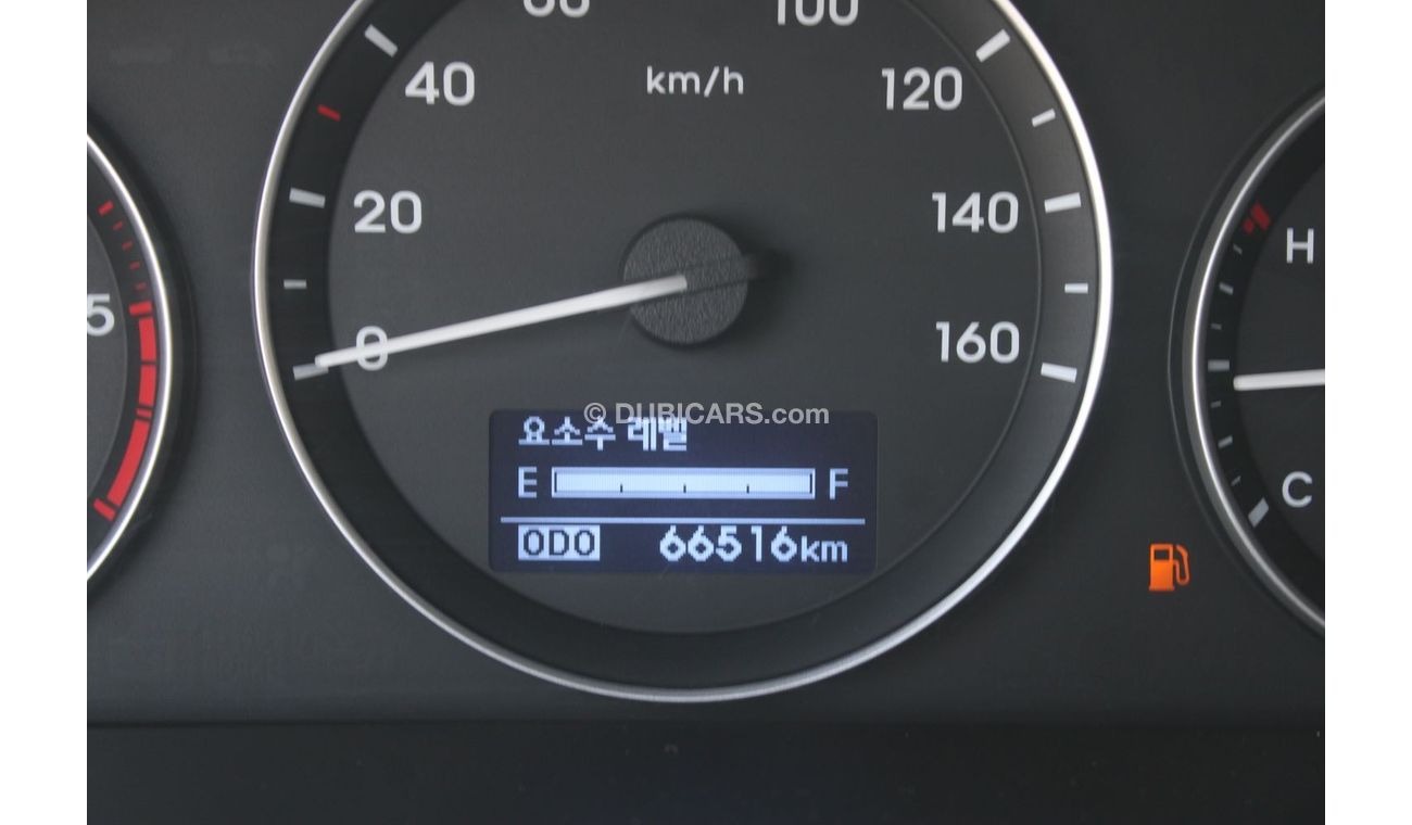 هيونداي جراند ستاريكس هيونداي جراند استاركس 2018 وارد كوريا اوراق جمارك بحالة ممتازة بدون حوادث