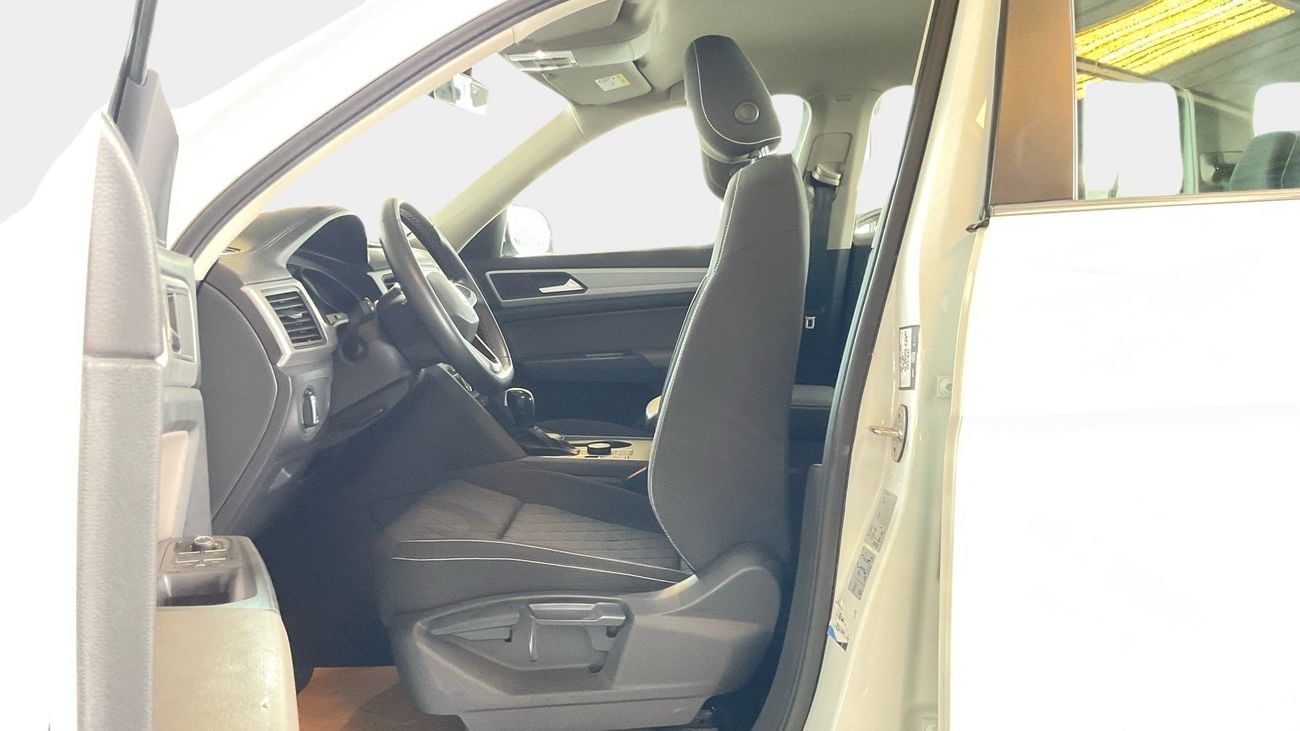 Volkswagen Teramont TRENDLINE | Guaranteed Warranty | 0 Down Payment