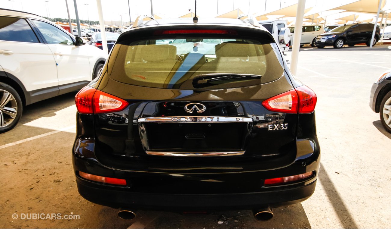 Infiniti EX35