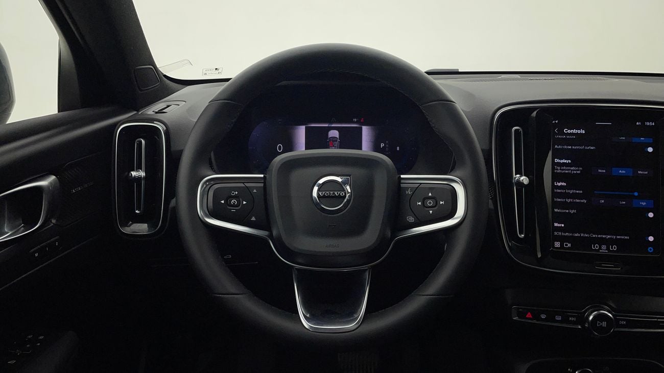 Volvo XC40 B4 ULTIMATE DARK 2 | Zero Down Payment | Home Test Drive