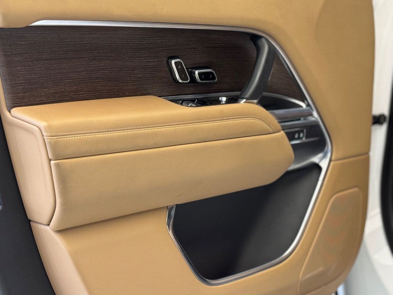 Land Rover Range Rover HSE P530 4.4L