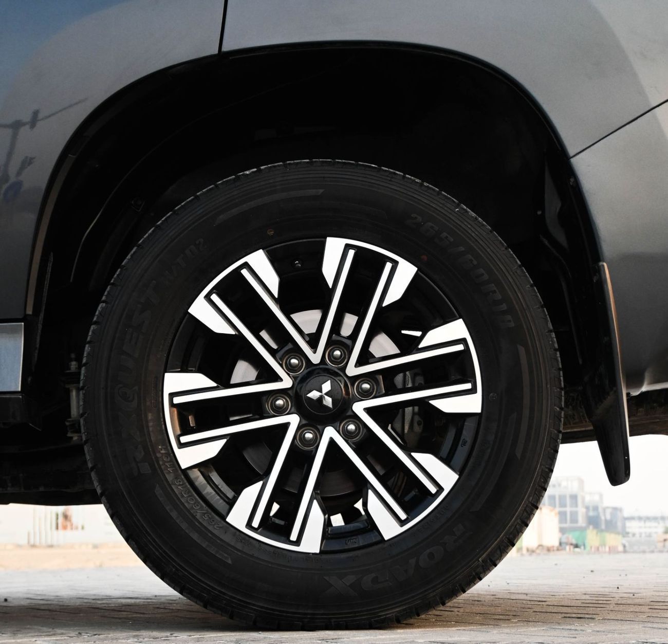 Mitsubishi Montero Sport MITSUBISHI MONTERO SPORT 2021 GLS Premium 3.0L (7 Seater)  GCC IN EXCELLENT CONDITION