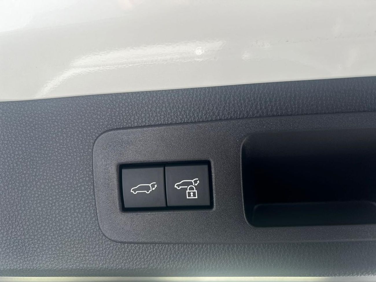 Toyota Land Cruiser 3.5L ZX 7 SEATER 2023MODEL