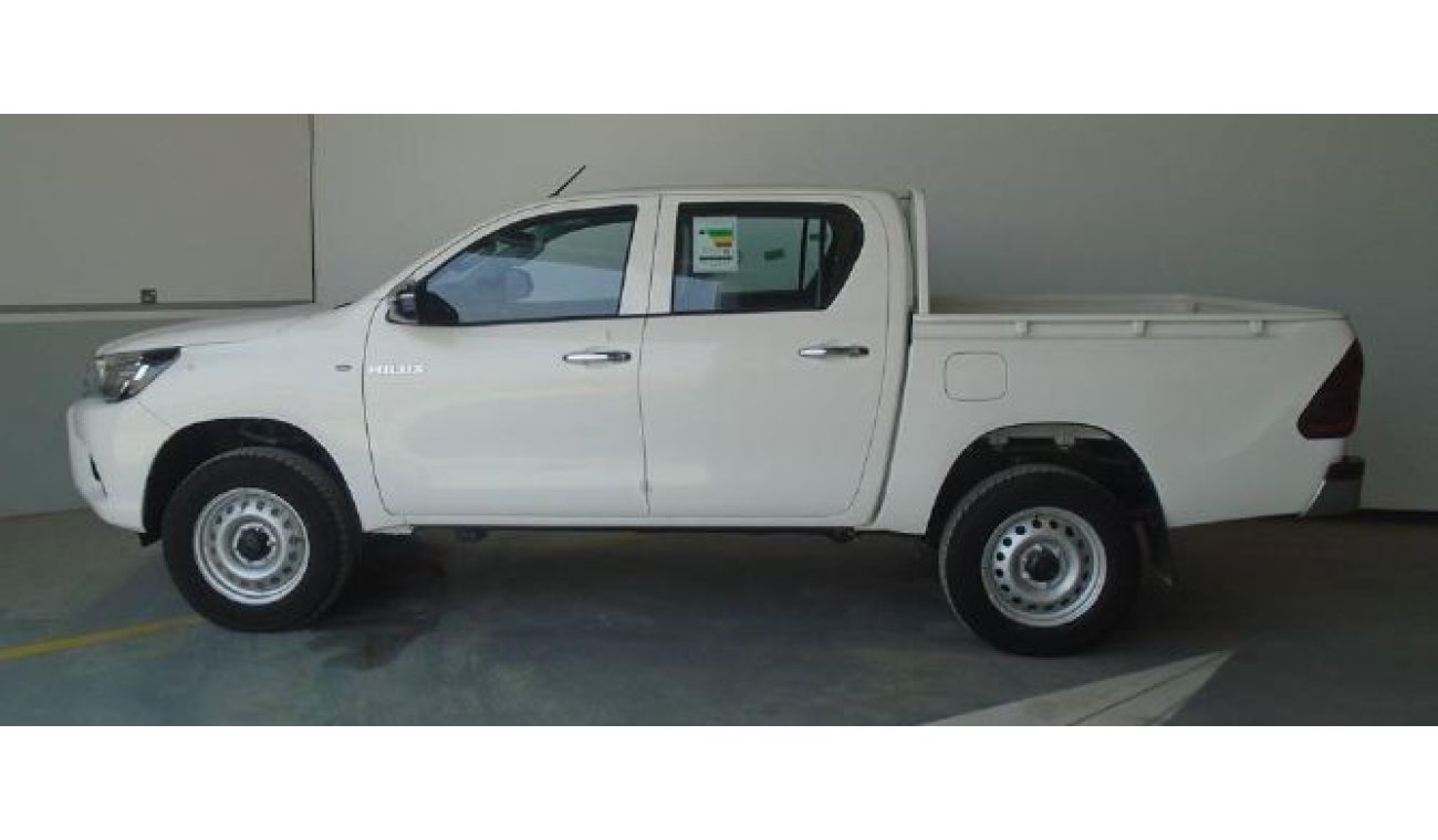 Toyota Hilux 2.4 LTR DIESEL 4X4 M/T