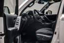 تويوتا لاند كروزر GXR Standard 3.5L - White Pearl Inside Black | Export Only
