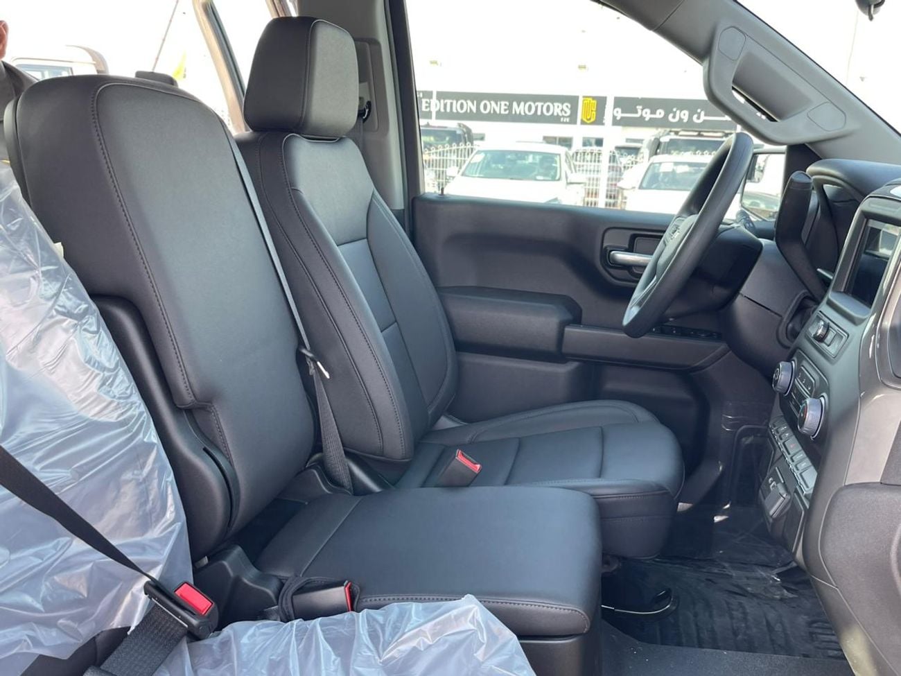 Chevrolet Silverado 5.3 V8 LT V8 5.3L AWD GCC