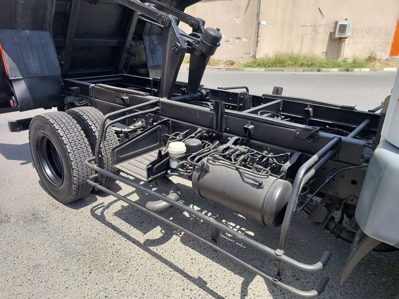 ميتسوبيشي فايتر MITSUBISHI FIGHTER DUMPER TRUCK RHD 2003 MODEL 8.2 L DIESEL MANUAL(PM60964)