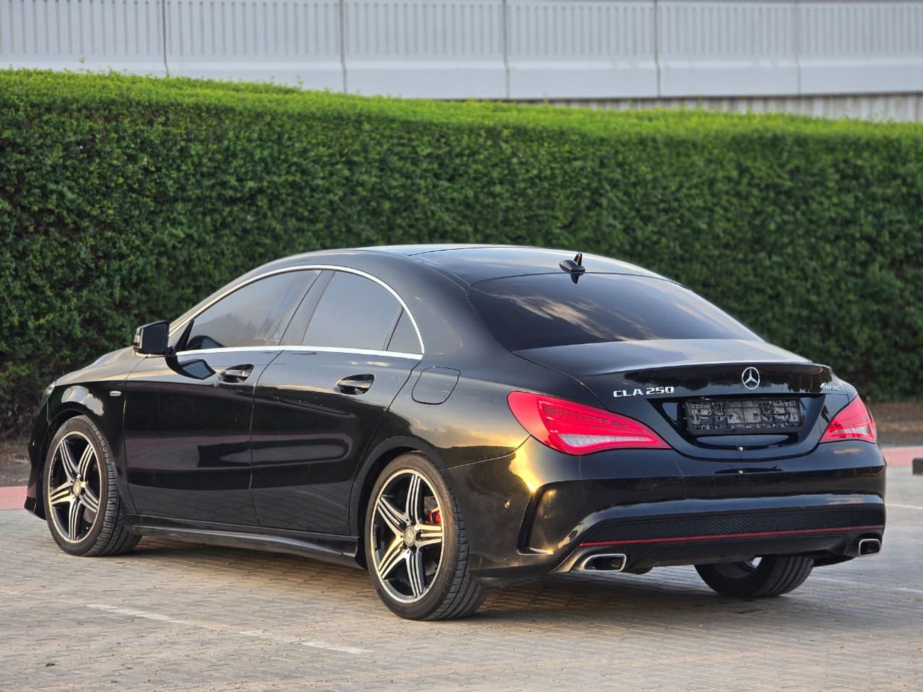 Mercedes-Benz CLA 250 Sport 2.0L MERCEDES CLA-250 GCC 2015 // GOOD CONDITION // BODY KIT CLA-43