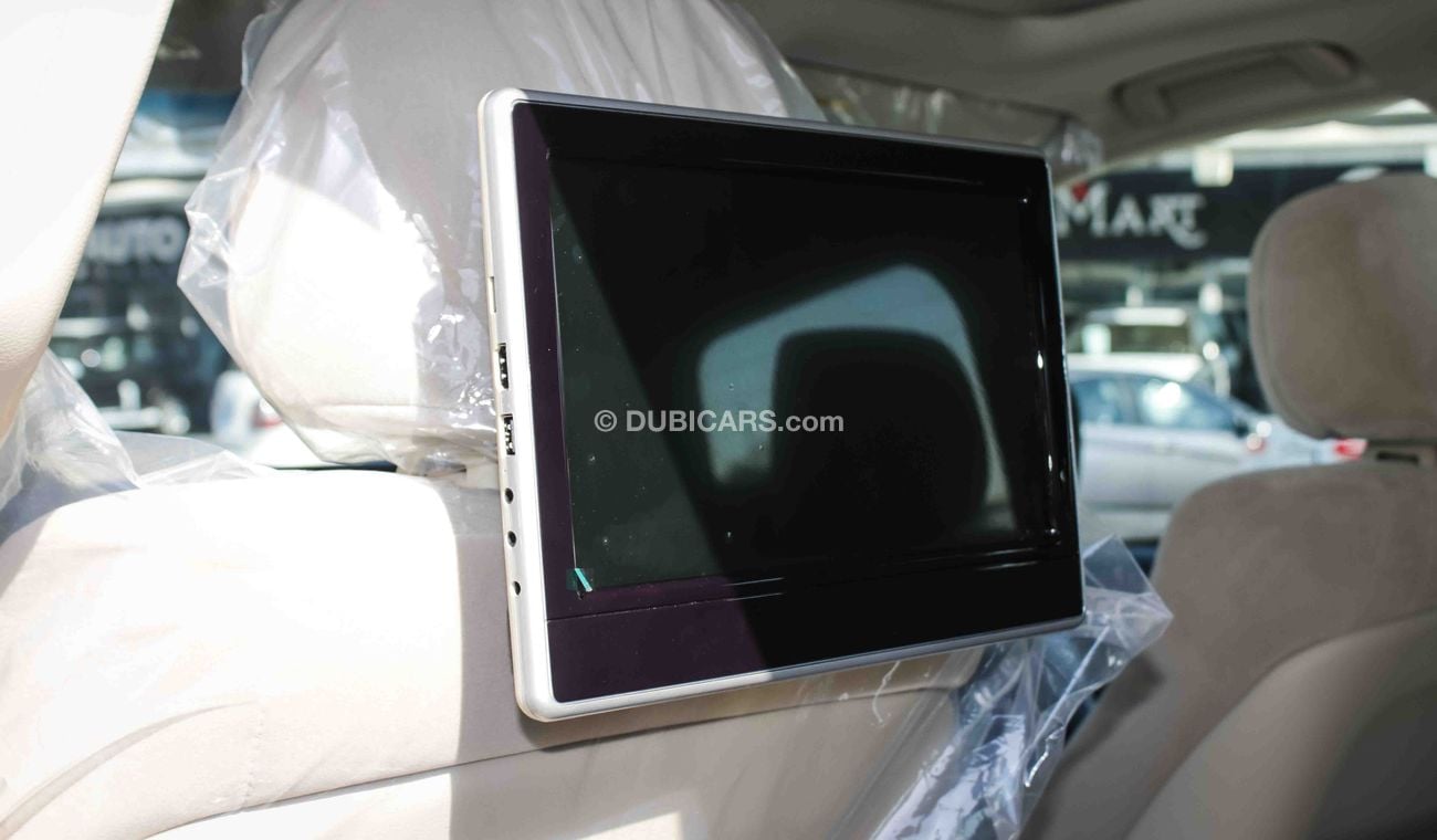 Toyota Land Cruiser VXR 5.7L V8