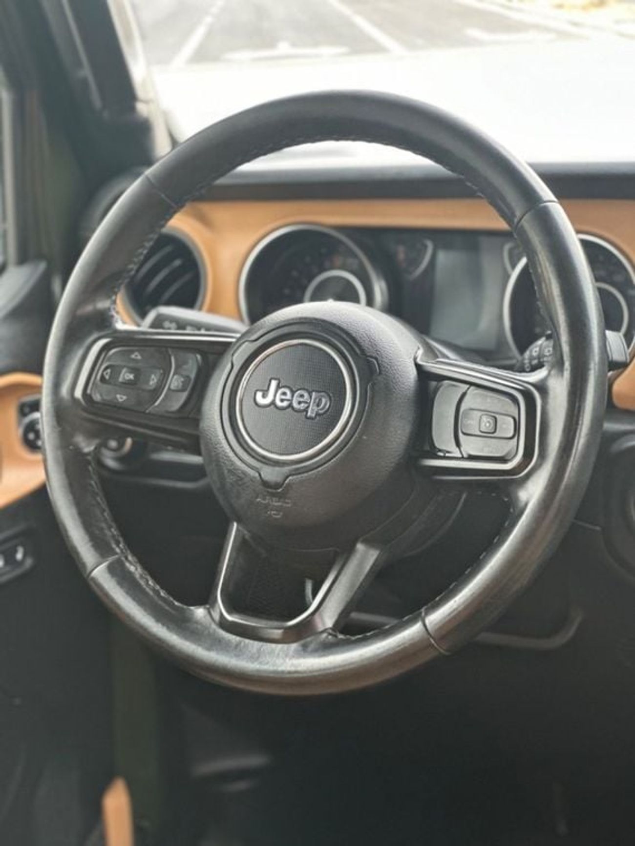 Jeep Wrangler Sport 3.6L M/T MODEL 2021 GCC CAR PERFECT CONDITION INSIDE AND OUTSIDE FULL OPTION