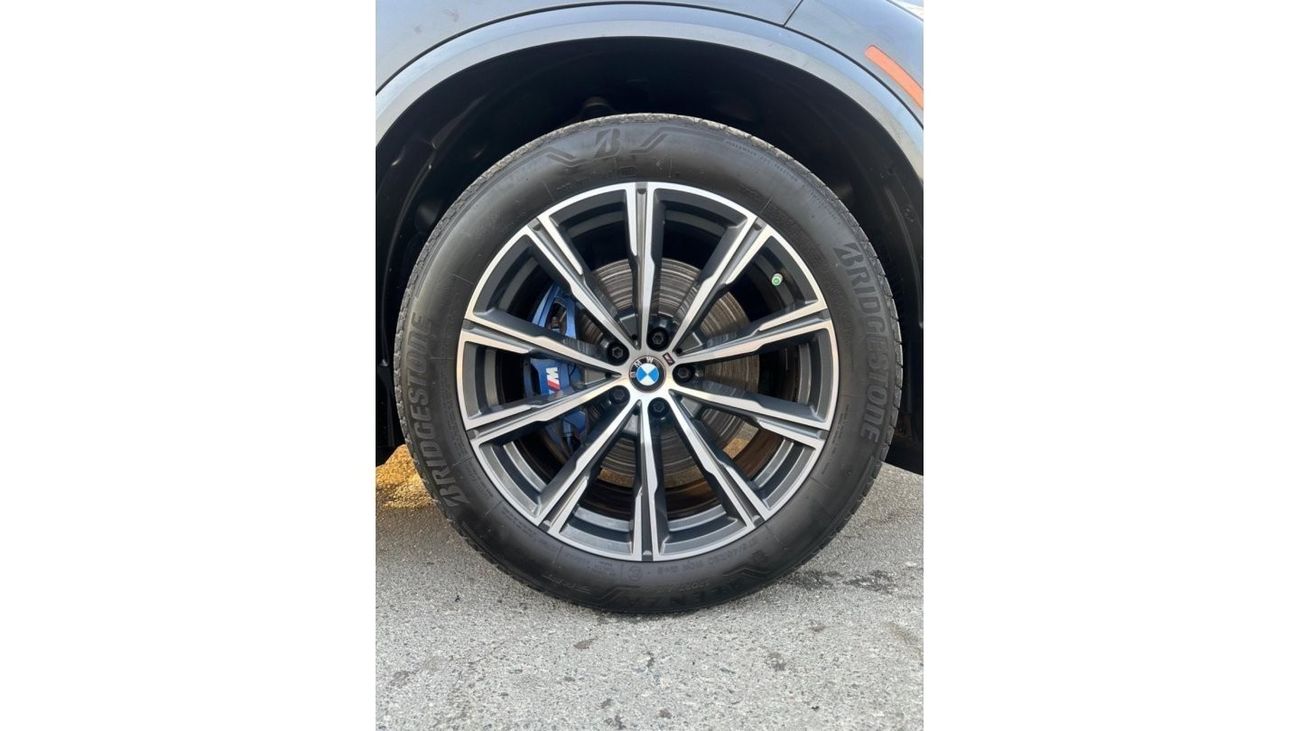 BMW X5 40i xDrive BMW X5 XDRIVE 40i 4WD FULL OPTION