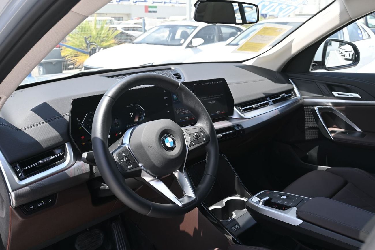 بي أم دبليو X2 BMW X2 sDrive 25i 2.0L Turbo, M Sport ENGINE: 2.0L CYLINDER: 4 Cylinder  POWERTRAIN: Turbo DRIVE: FW