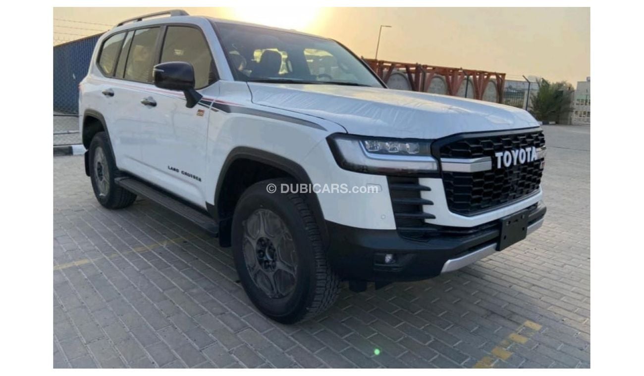 تويوتا لاند كروزر 2023 TOYOTA LAND CRUISER GR SPORT 3.5L PETROL