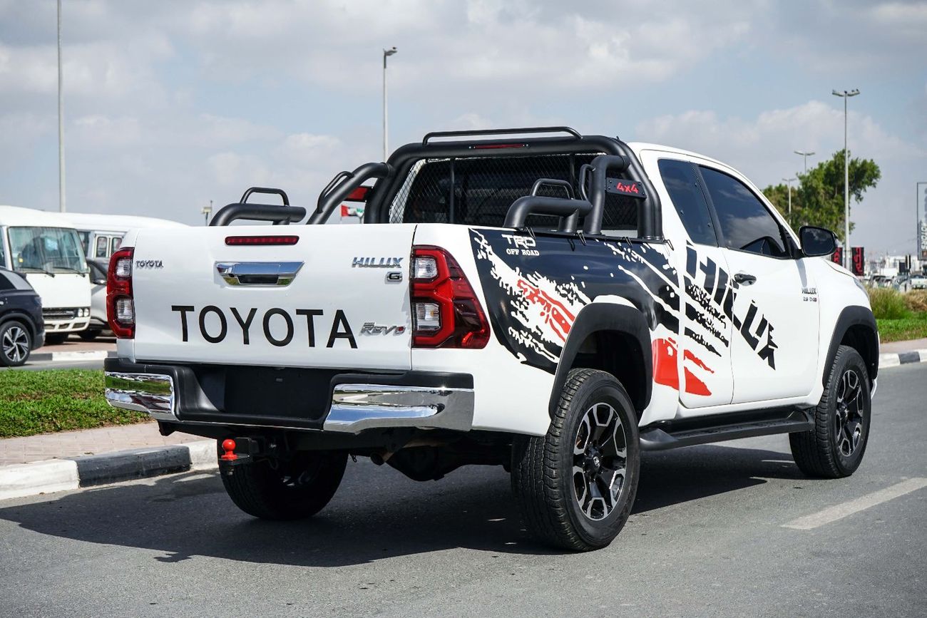 Toyota Hilux 