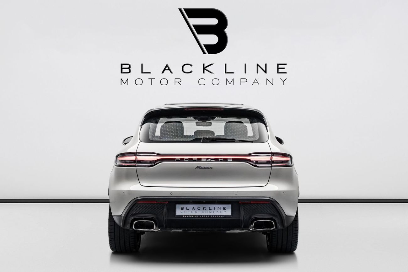 Porsche Macan Std 2.0L (252 HP) 2024 Porsche Macan, 2.0L TC I4, 4WD, 248 bhp, 7 Speed Automatic