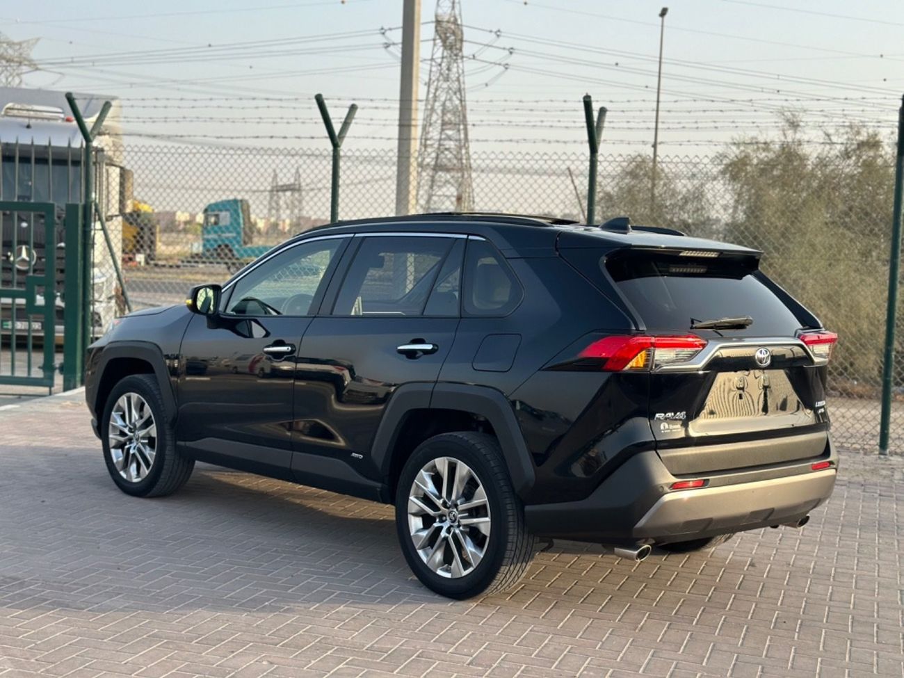 Toyota RAV4 Limited Toyota RAV4 Full Option