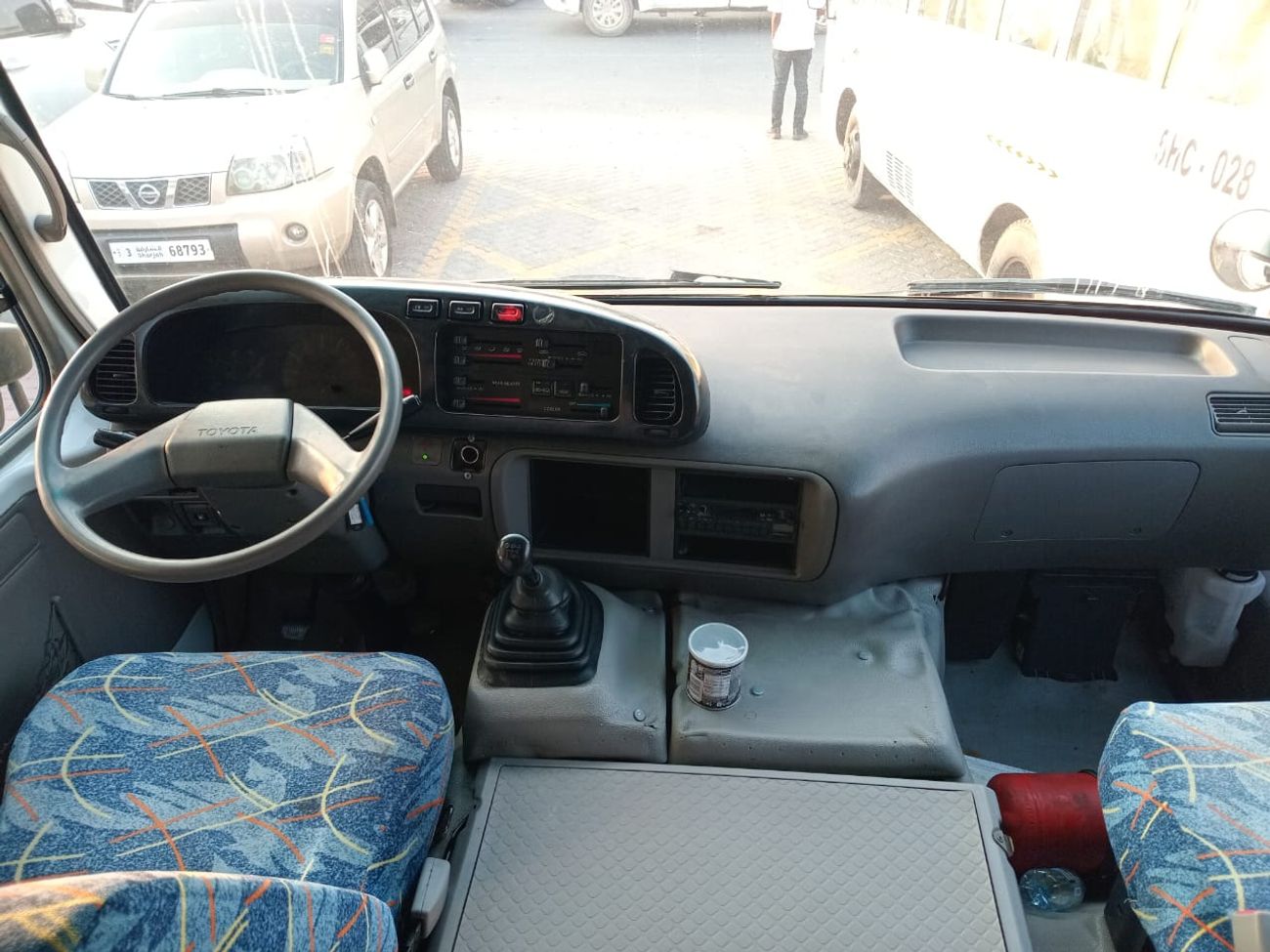 تويوتا كوستر 3.7L DIESEL 26 SEATER MANUAL TRANSMISSION