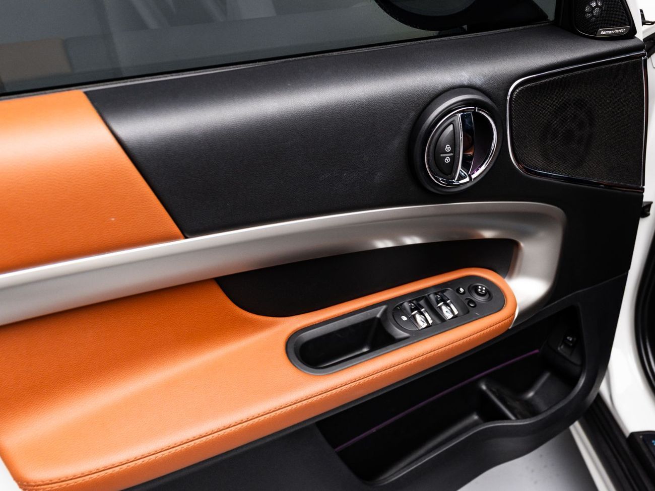 Mini Countryman The BEST Ramadan Offer in the UAE - Limited Time Only, February 2027 Warranty + Service Contract