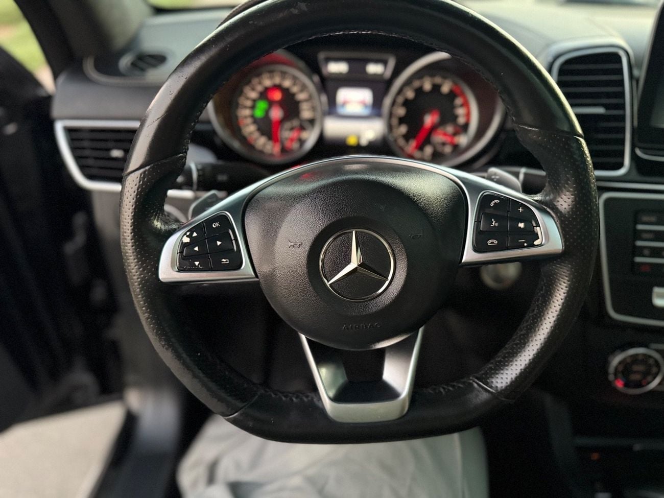 Mercedes Benz GLE43 AMG STD Mercedes Benz GLE 43 AMG Coupe 3.0L