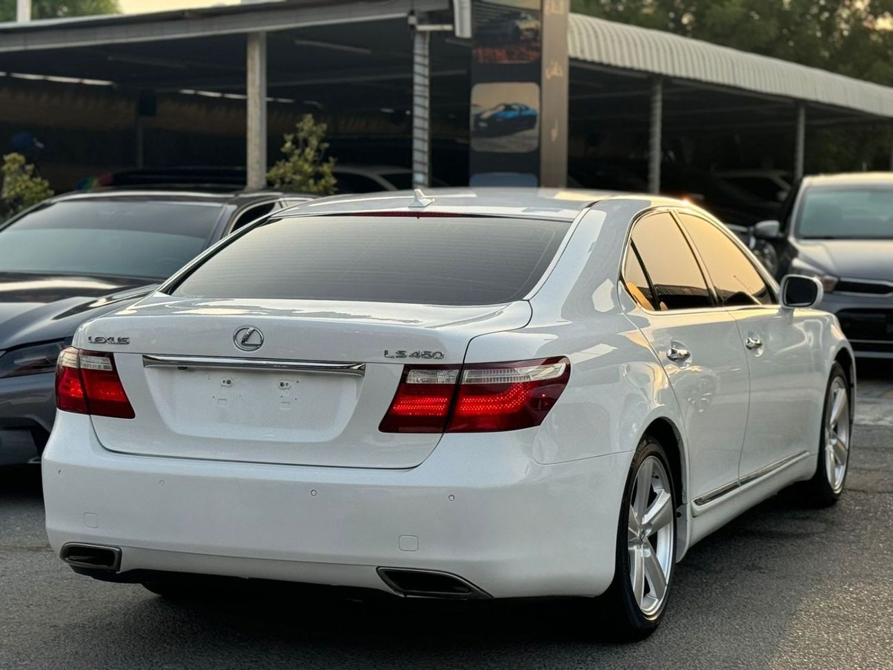 Lexus LS460