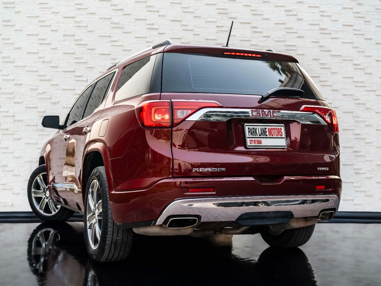 جي أم سي أكاديا Denali 3.6L