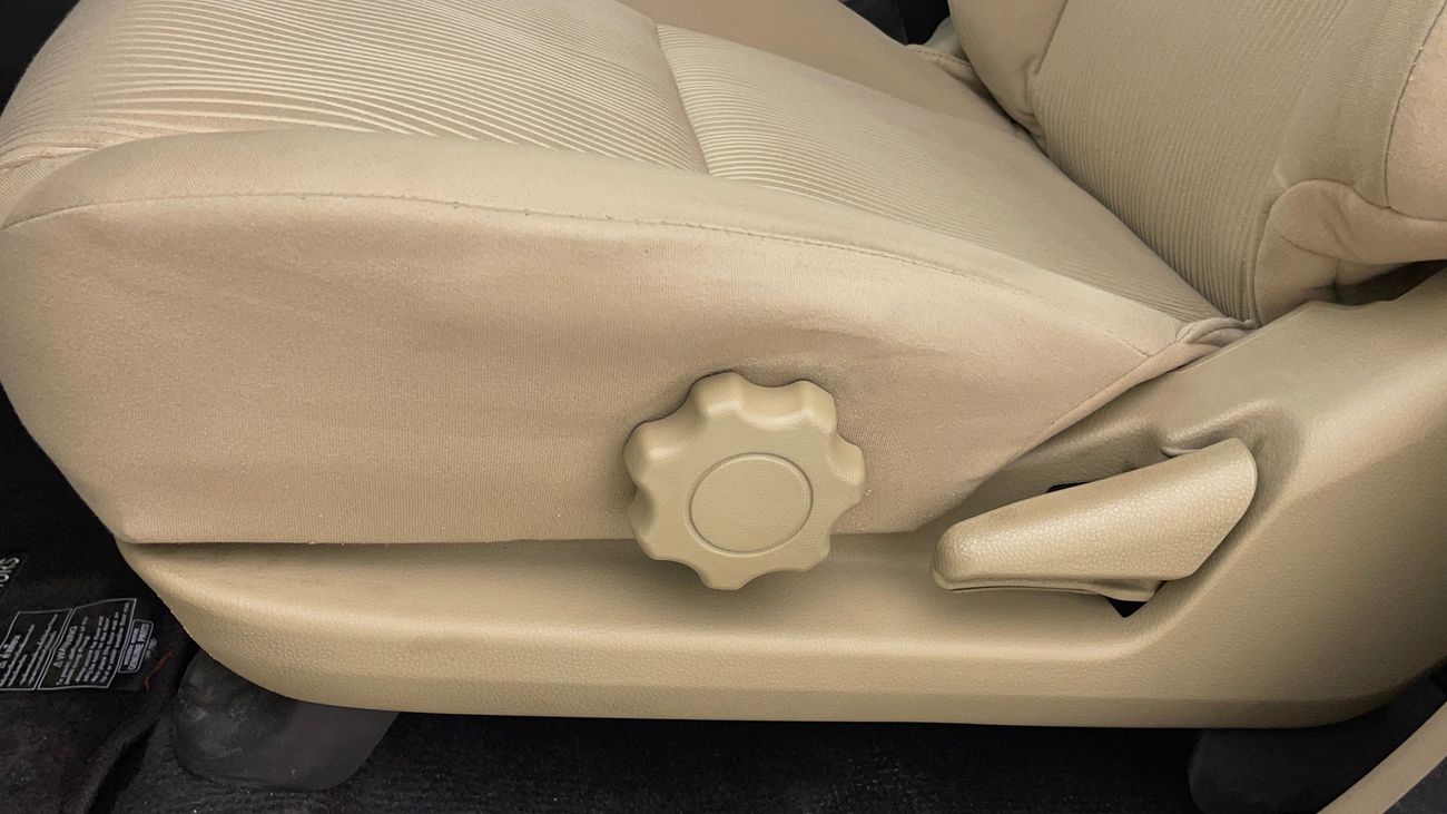 ميتسوبيشي مونتيرو سبورت GLX MID 3 | بدون دفعة مقدمة | اختبار القيادة في المنزل