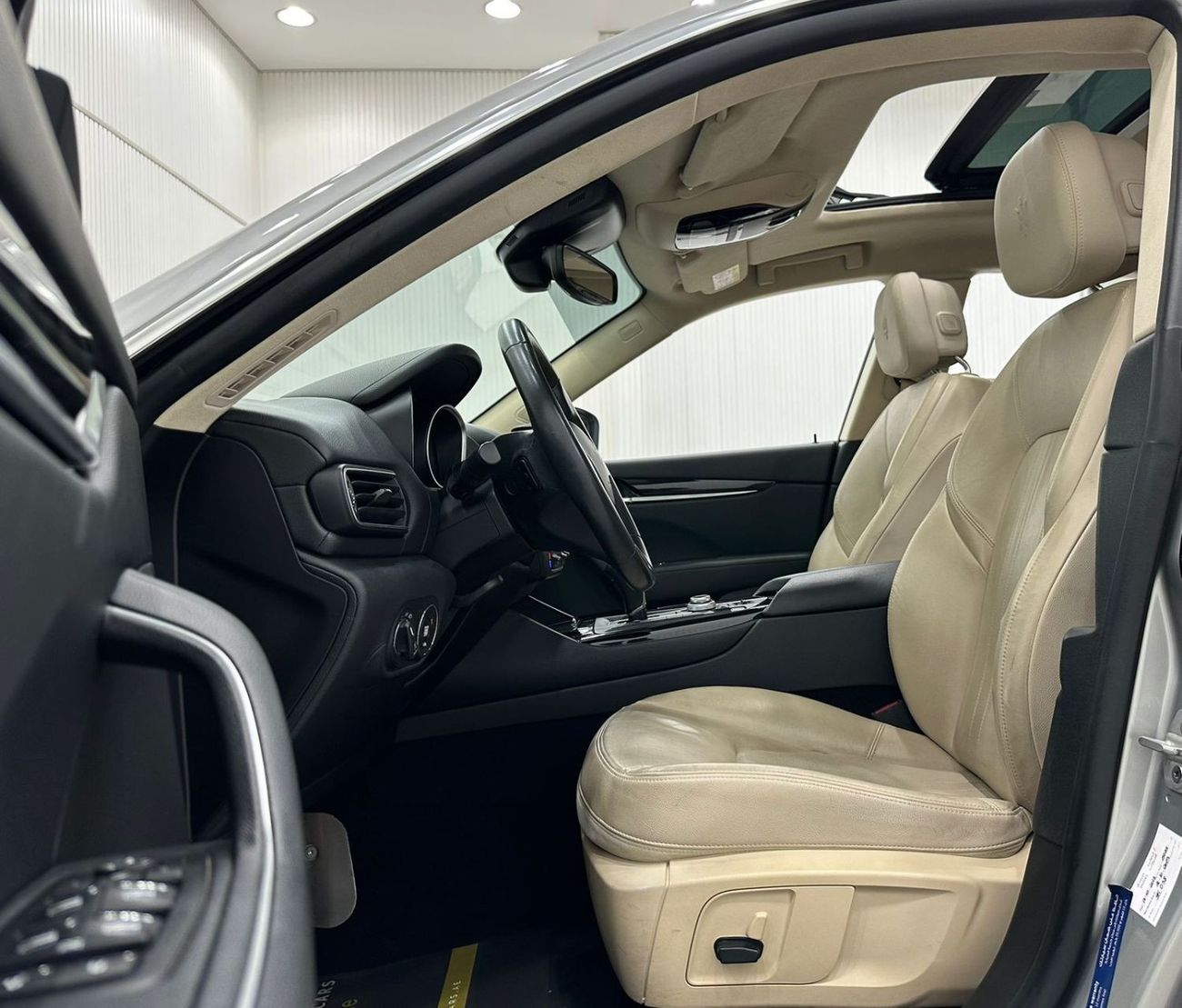 Maserati Levante Std 2017 Maserati Levante, 1 Year Warranty, Full Service History, GCC