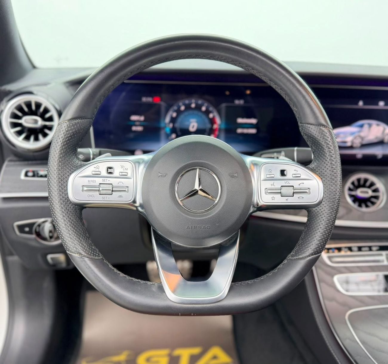 مرسيدس بنز E300 2019 Mercedes-Benz E300 Coupe, 1 Year Warranty Unlimited, Full Service History, Excellent Condition,