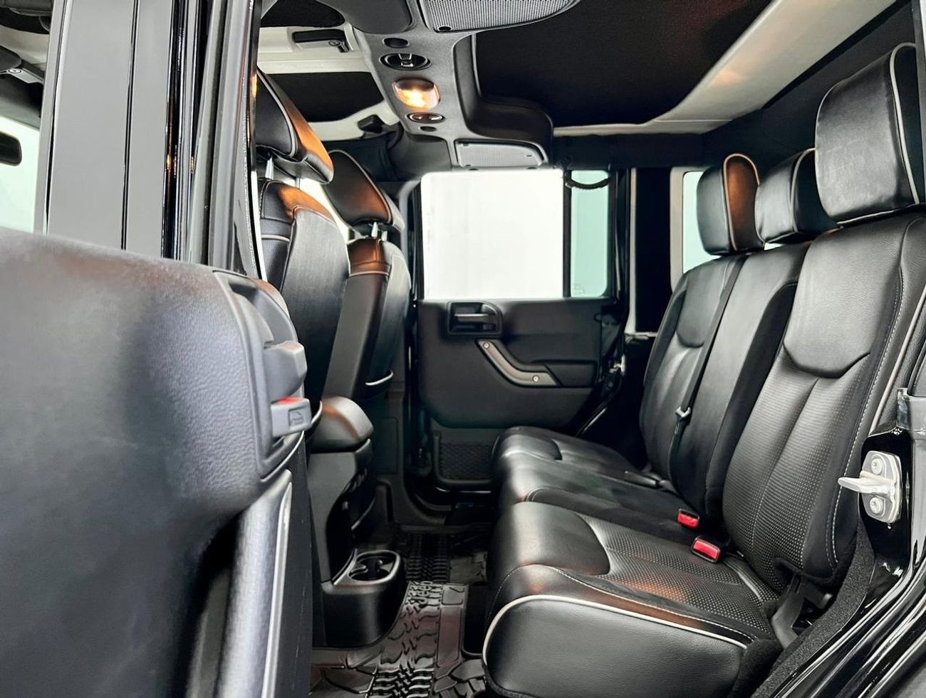 جيب رانجلر انليميتيد ويليز ويلير 2017 Jeep Wrangler Unlimited Willys, Warranty, Service History, GCC