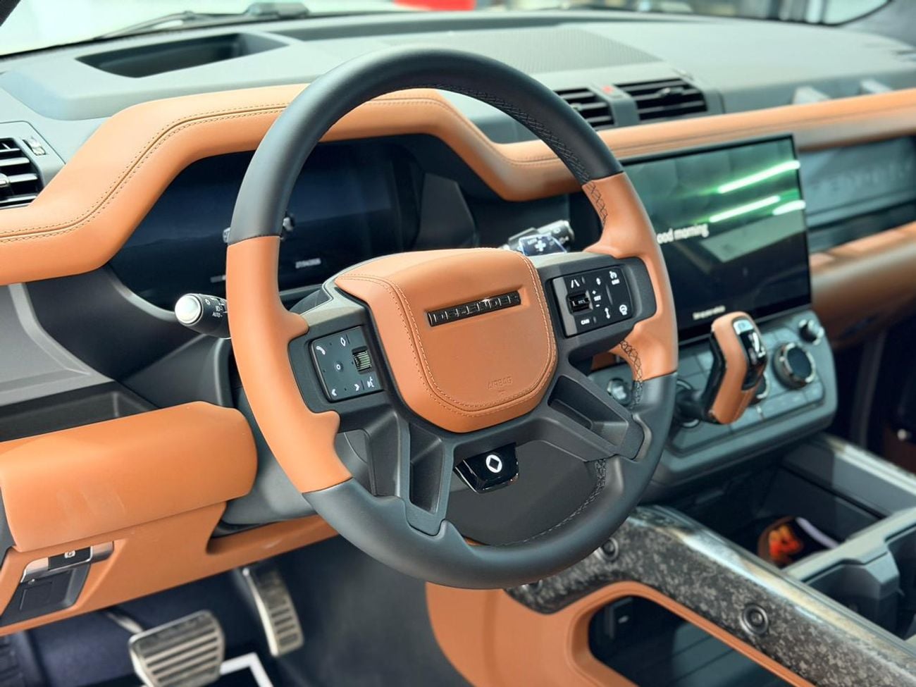 Land Rover Defender 110 635 OCTA  V8 2026