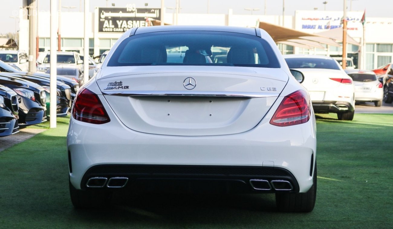 Mercedes-Benz C 63 AMG