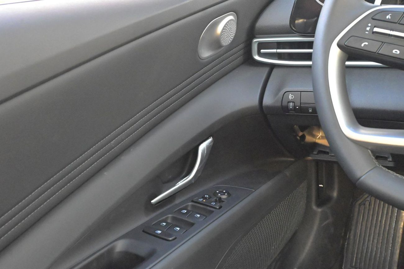 هيونداي إلانترا Hyundai Elantra 1.5L 2025