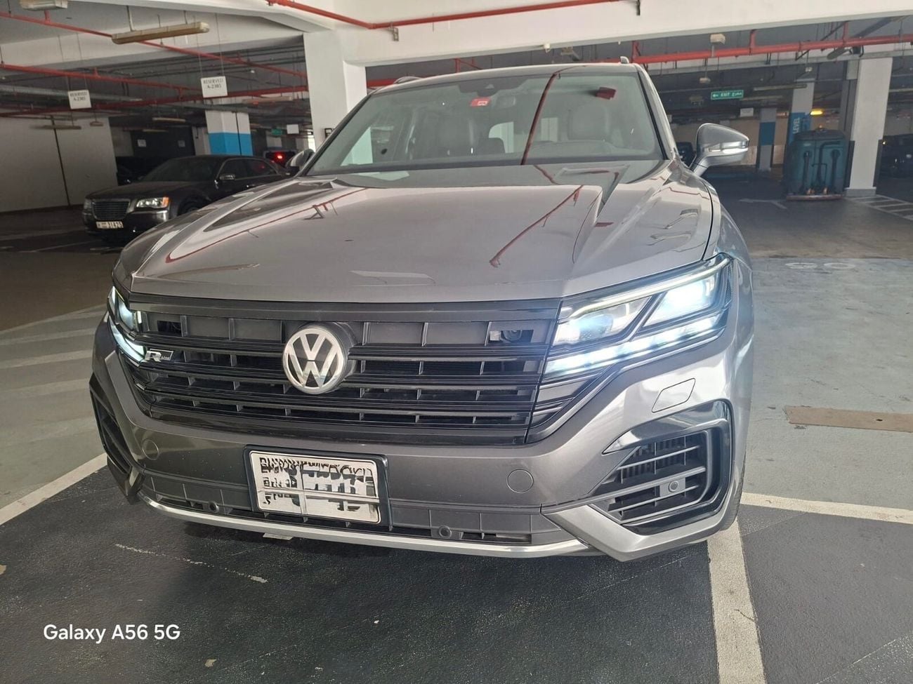 Volkswagen Touareg R-Line 3.0L 4WD