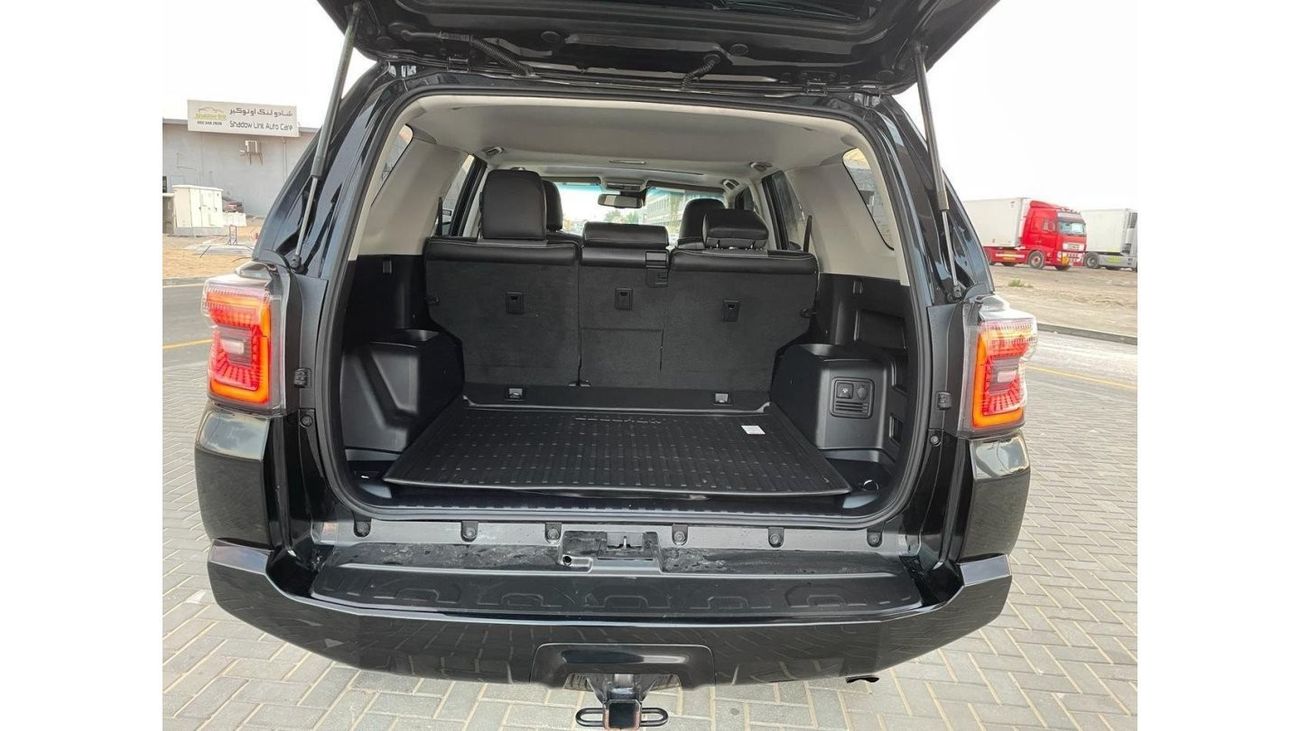 تويوتا Runner4 2021 SR5 PREMIUM SUNROOF 4x4 FULL OPTION US SPEC