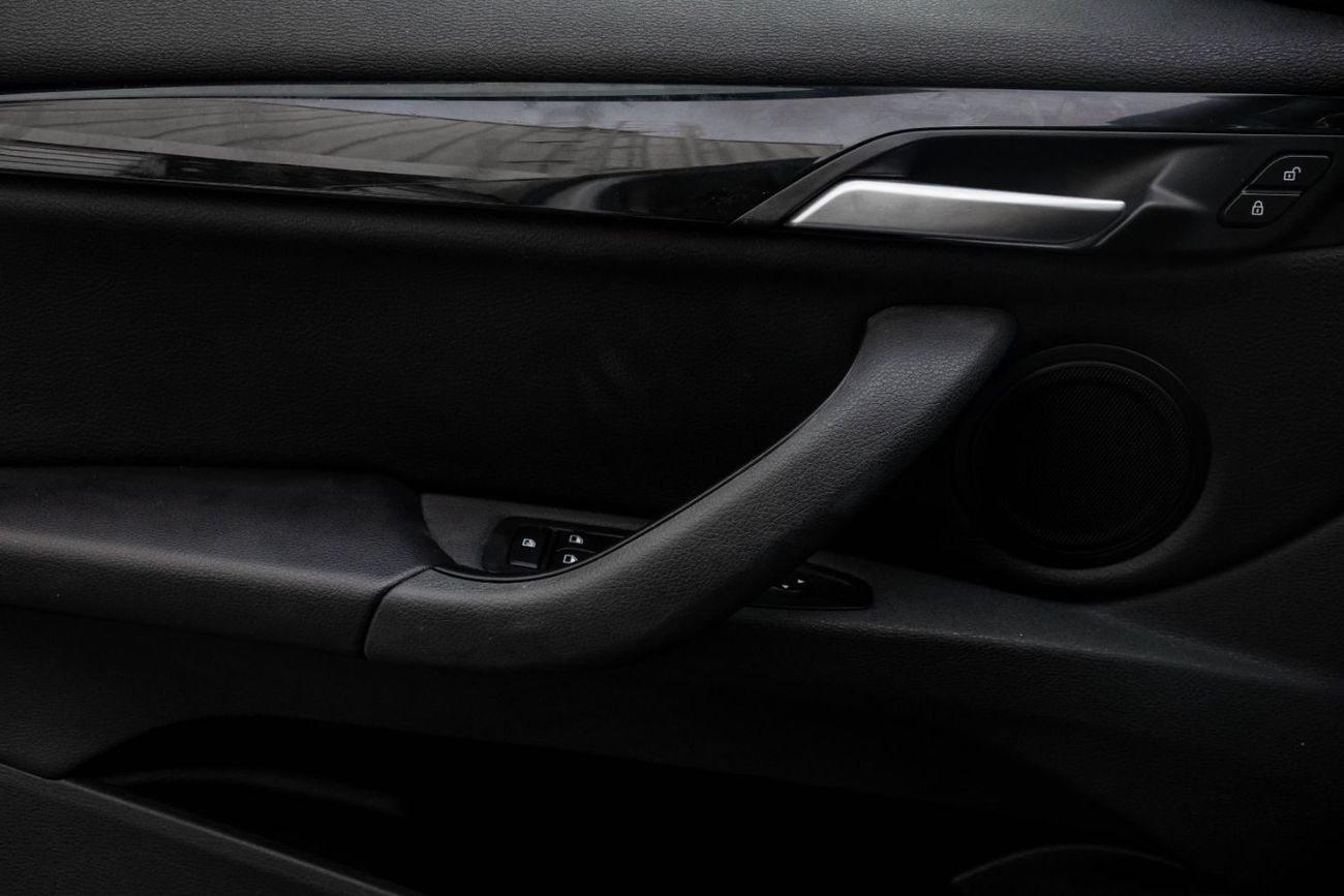 BMW X1 sDrive 20i | 1,332 P.M  | 0% Downpayment | Full BMW Service History!