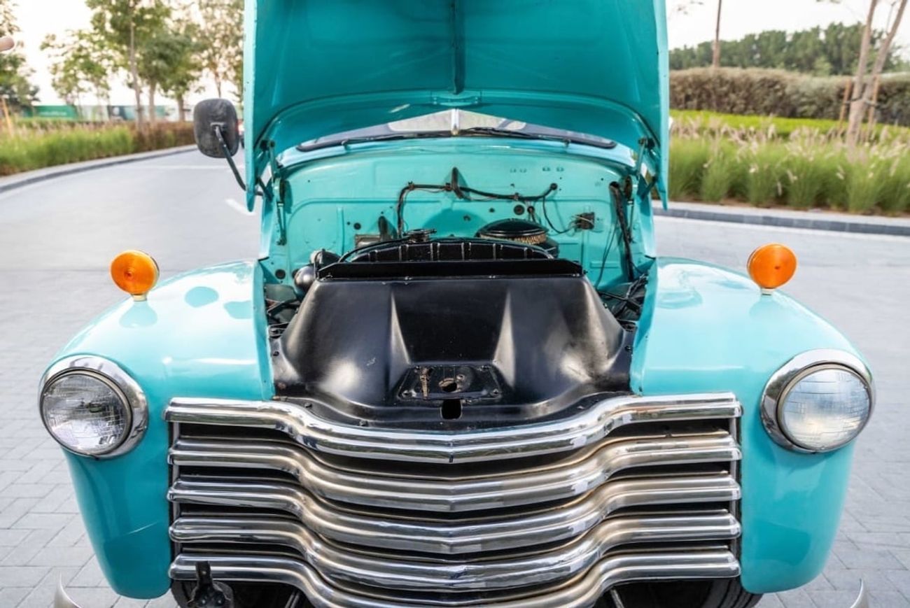 Chevrolet Chevy Van
