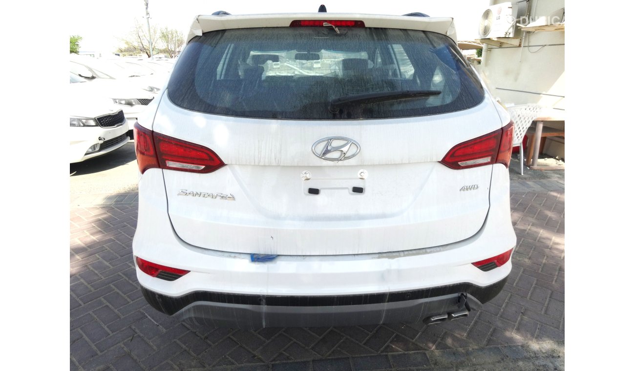 Hyundai Santa Fe 2.4L 4WD