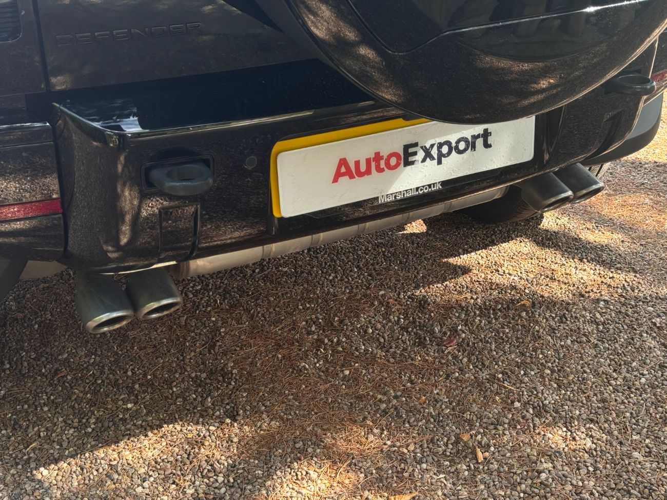 لاند روفر ديفندر 110 X P425 5.0L V8 IN RIGHT HAND DRIVE