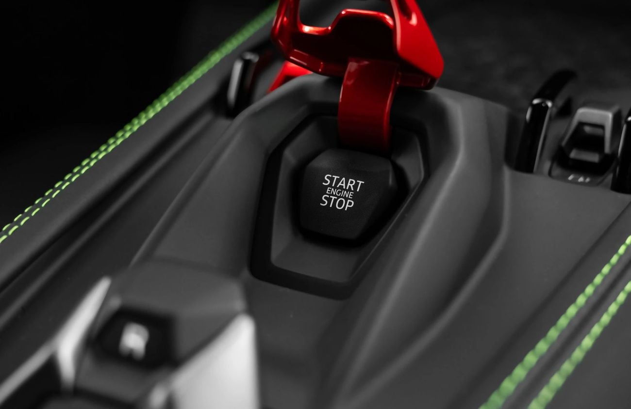 Lamborghini Temerario 4.0L V8 Twin-Turbo Engine + eMotors