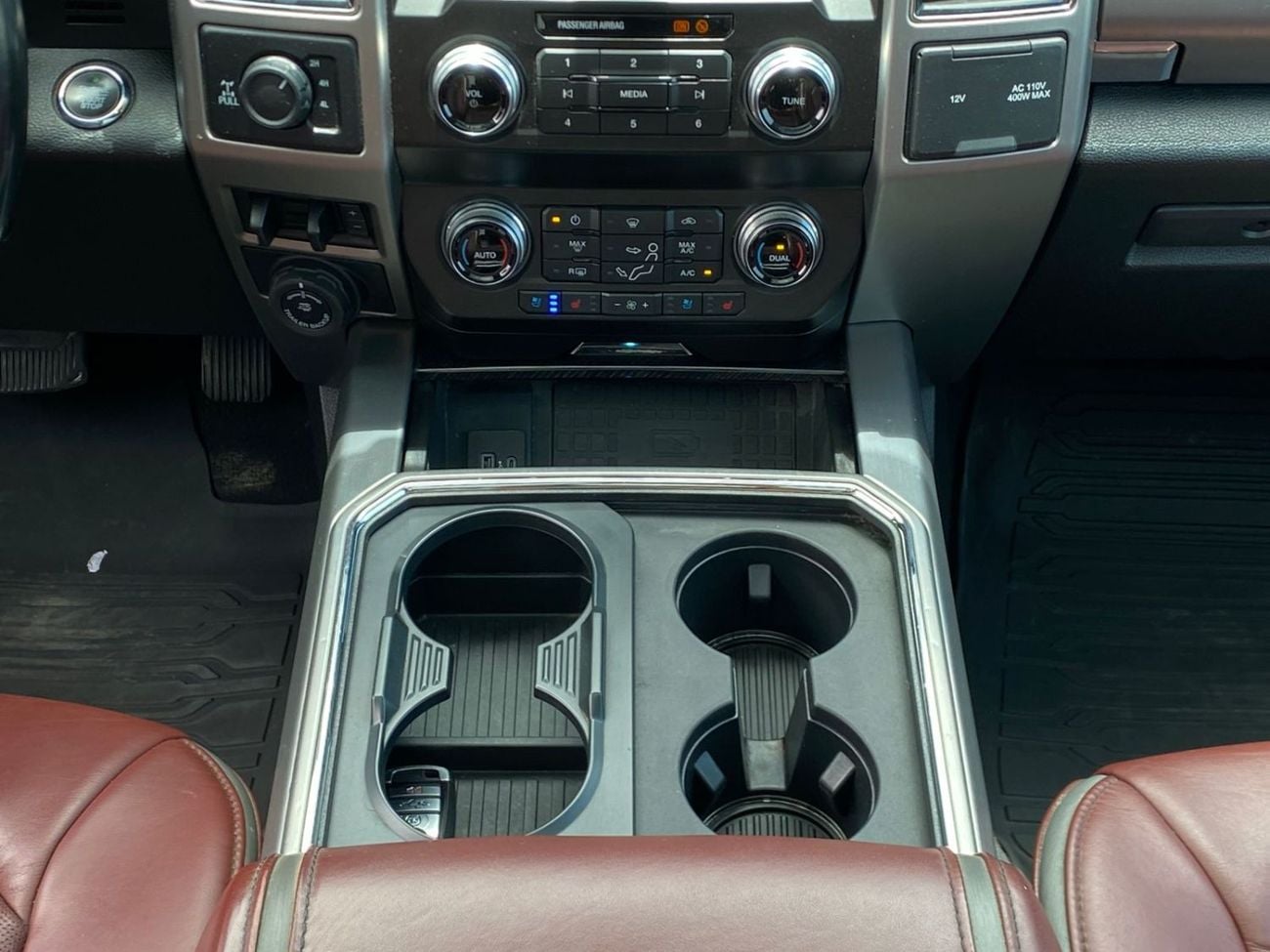 Ford F-250 F250 Platinum  Diesel 6.7 Power Storker