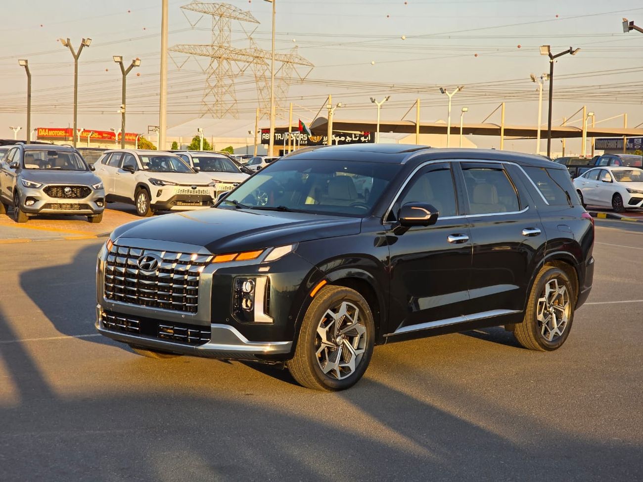 Hyundai Palisade 3.8L Calligraphy two sunroof , 360 camera and parking sensors