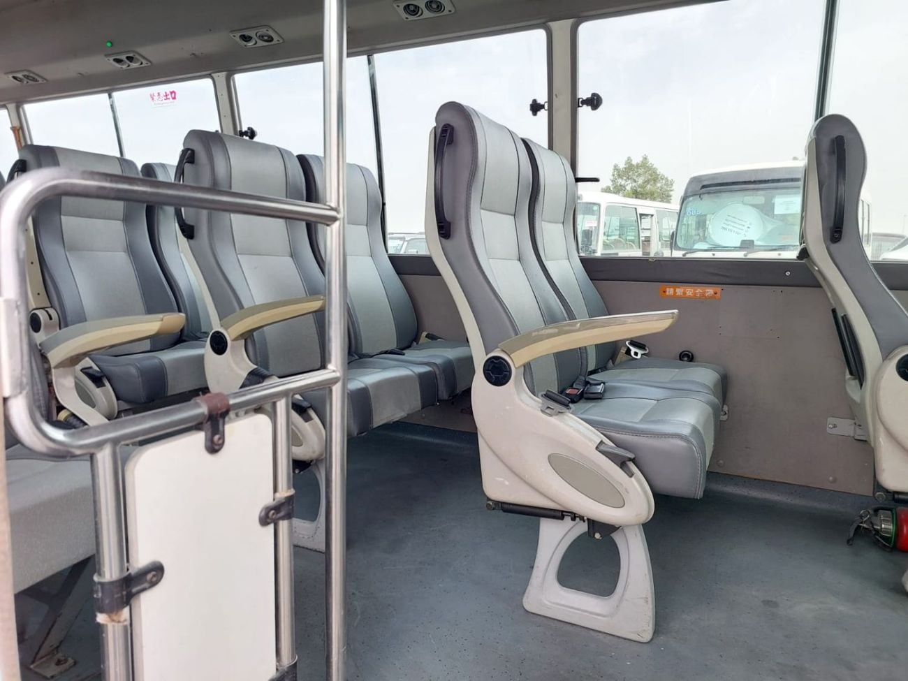 تويوتا كوستر (RAMADAN OFFER) TOYOTA COASTER BUS LHD 2013 MODEL 4.0 L DIESEL MANUAL(PM02167)