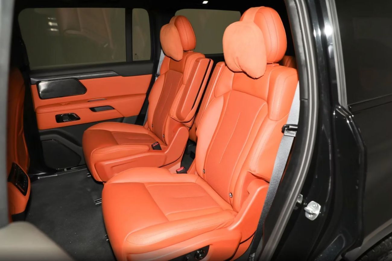 ROX 01 ALL ROUND 7seater