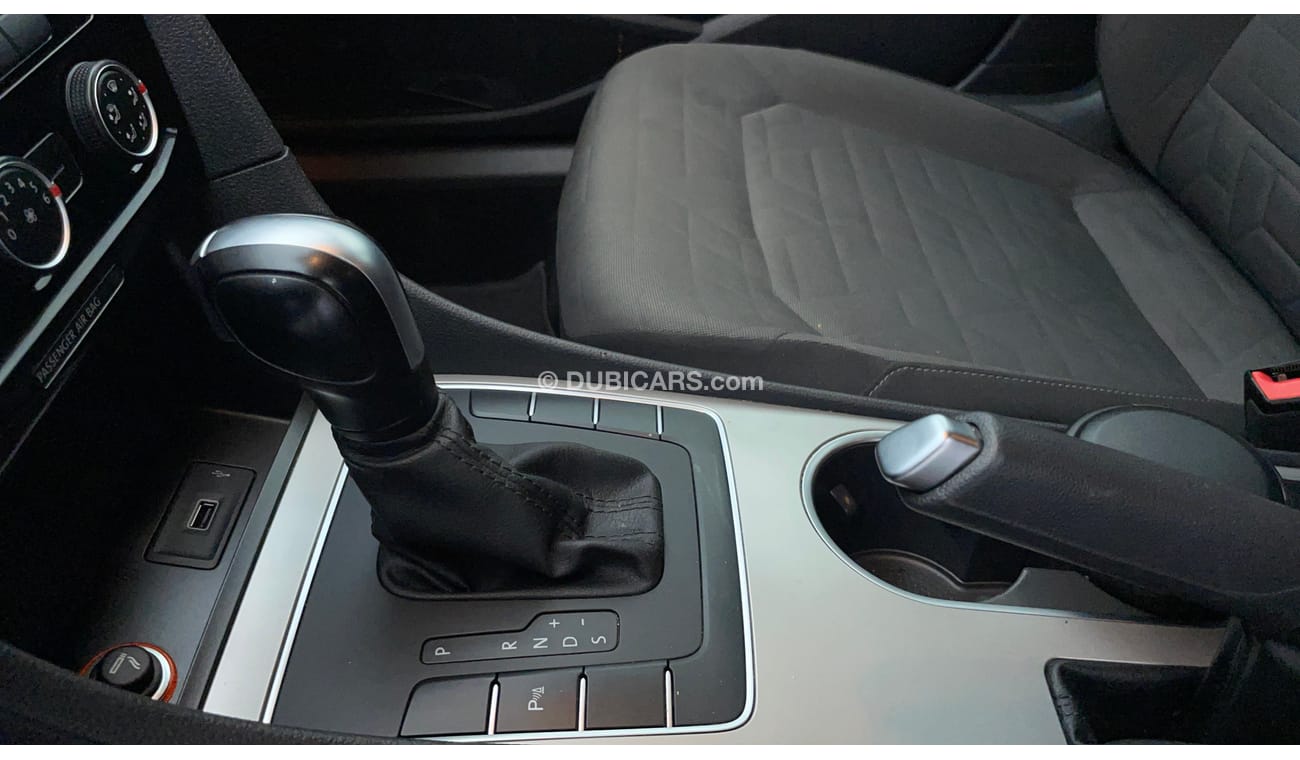 Volkswagen Passat TRENDLINE 2.5 | Zero Down Payment | Free Home Test Drive