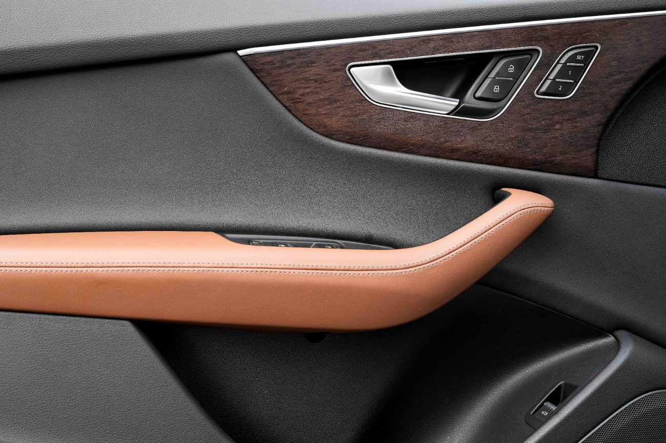 Audi Q8 Q8 55 TFSI QUATTRO | 7,125 P.M | 0% Downpayment | AUDI WARRANTY!