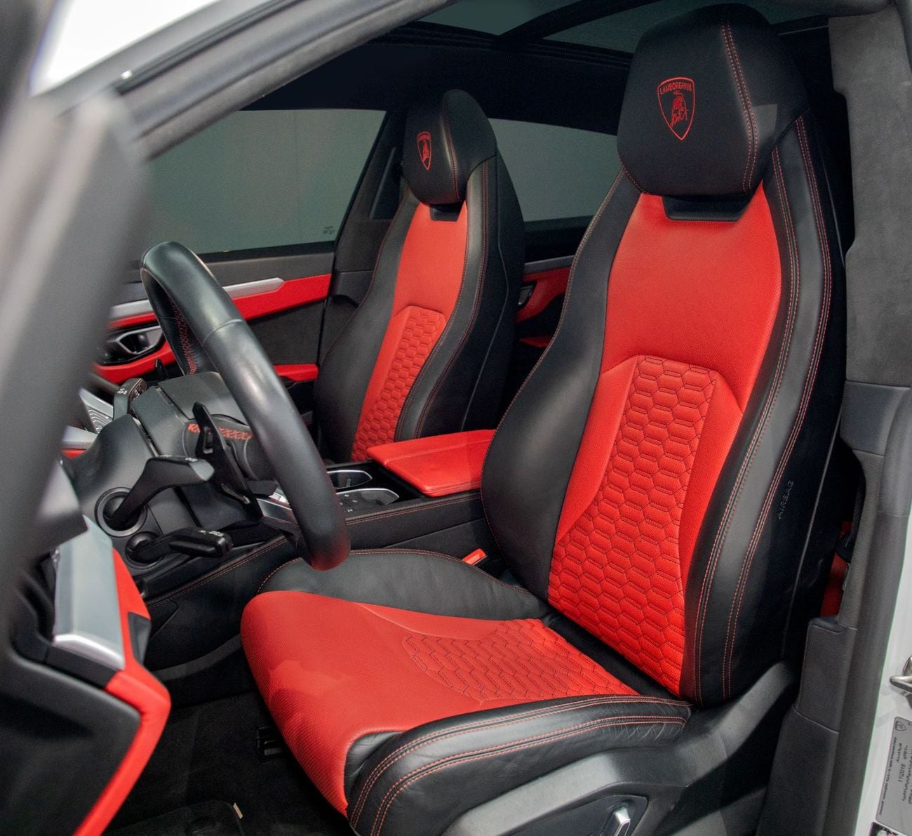 Lamborghini Urus STD