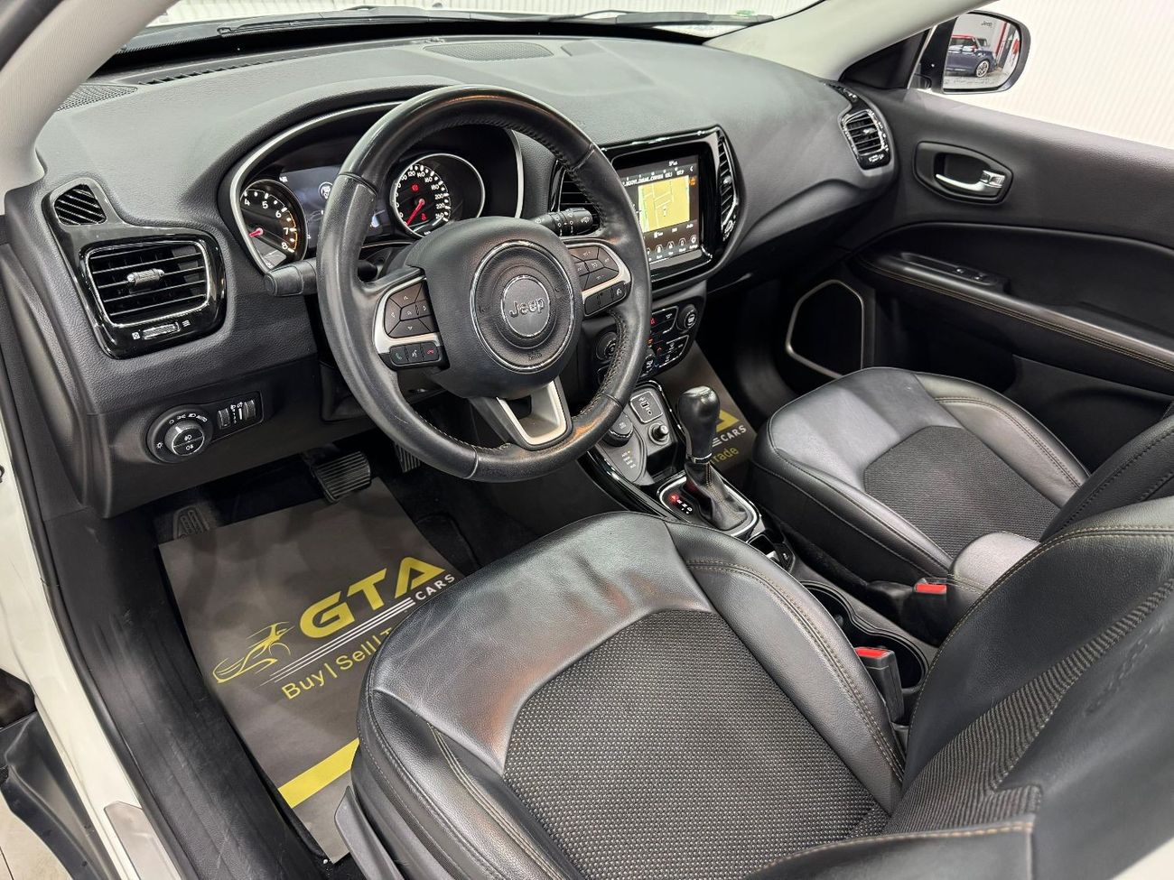 Jeep Compass Limited 2.4L (180 HP) 2019 Jeep Compass Limited, Warranty, Full Service History, Low kms, GCC